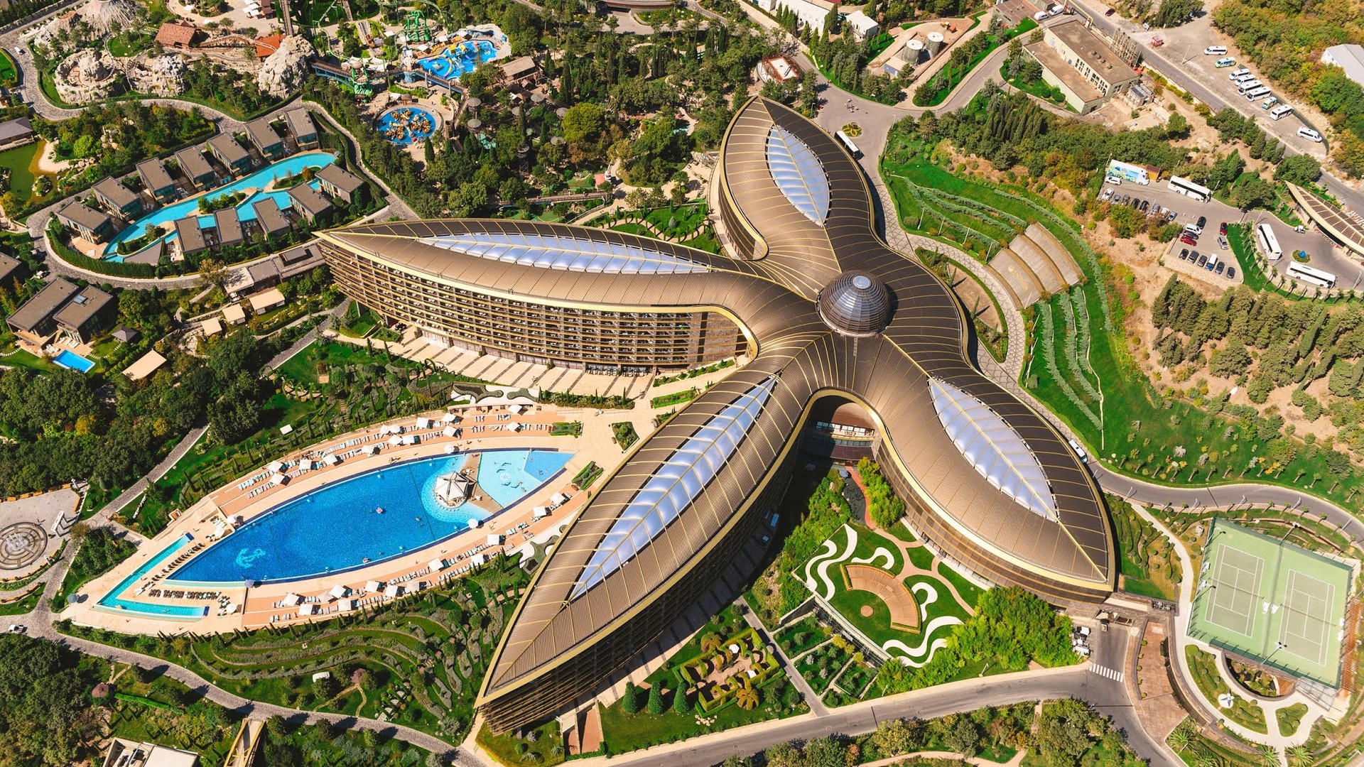 Управляющий отелем